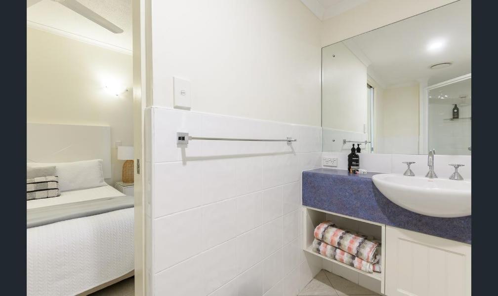 Charming 1 Bedroom Apt - Close To Town & Beach Port Douglas Bagian luar foto